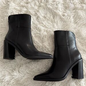 Steve Madden black ankle boots